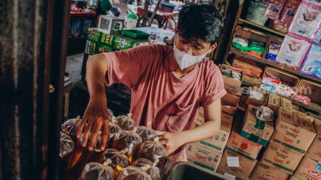 Harga Minyak Goreng Diprediksi Masih Mahal Hingga Tahun Baru, GIMNI Ambil Tindakan